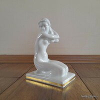 Régi Meissen porcelán akt figura