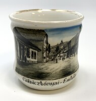 Gölniczbányai-Emlék kis füles porcelán bögre történelmi főutcát ábrázoló városképpel RZ