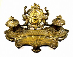 1890 körül MONUMENTÁLIS NEOROKOKÓ BRONZ TINTATARTÓ FURULYÁZÓ PUTTÓ MOTÍVUMMAL !
