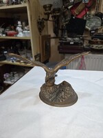 Régi bronz madár figura