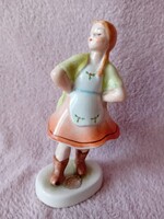 2607/21 BÜV kerámia népviseletes lány figura