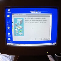 Retro DAEWOO CRT monitor , CMC-141, 14 collos ,   ritka  .