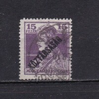 1918 Köztársaság 15f Felülnyomott Háborús Adomány Bélyeg Károly-Zita