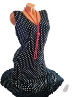 Csini Fekete Divatos Fehér Pöttyös Kiskosztüm (MéretT: L – XL) Kód: EÜ 230