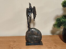Pauer Gyula bronz figura