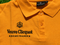 CHAMPAGNE CLUB - Veuve Clicquot Polo Classic T-Shirt – Clicquot Yellow, Embroidered, Size M, New