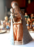 Goebel Hummel porcelánfigura a "Madonna with Child" /