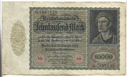 10000 márka 1922 nagy méret 7 jegyű sorszám Alul középen betű nélkül ritkább hátlap Németország 1.