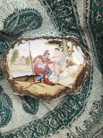 Sevres stílusú kézi festett vastagon aranyozott nagy porcelán doboz