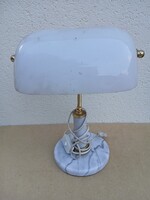 Bankár lámpa. Eladó a képeken látható, elegáns vintage stílusú bankár lámpa / íróasztali olvasólámpa