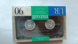 Maxell UR 90 vintage magnókazetta – bontatlan, fóliás – 90 perc