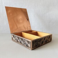 Retro Iparművészeti Vörösréz Doboz – Brutalista Ékszertartó / Cigarettakínáló (1 kg!)