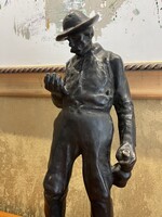 NAGY KÁLMÁN BRONZ SZOBOR, TELIK-E MÉG?