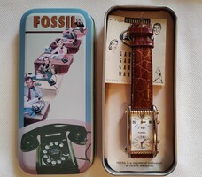 Különleges vintage Fossil Dual Time karóra