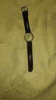 Kienzle 1822 kvarc karóra