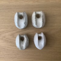 Porcelán dió szigetelő 4 db