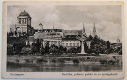 Képeslap, Esztergom, Bazilika, Primási palota és az országzászló, Karinger (K10)