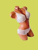 Szexi Divatos, Női Krém Színű Fehérnemű Szett. Méret: XL, Kód: 182 FH