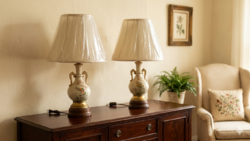 Ritka Vintage Amerikai Porcelán Asztali Lámpa Pár (Hollywood Regency )