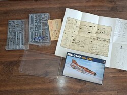 1988 NEW!!! OEZ Letohrad 1/48 scale MiG-21 MF/bis/SMT aircraft model vintage
