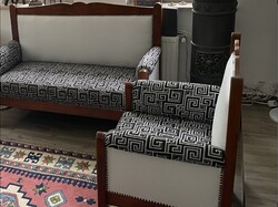 Ülőgarnitúra - elegáns, klasszikus felújított ülőgarnitúra