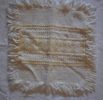 Retro, szőttes terítő (fehér, krémszínű; kézimunka)