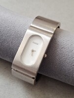 Gucci quartz karóra