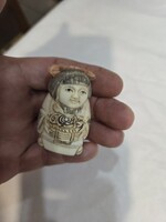 Régi kinai csont netsuke figura