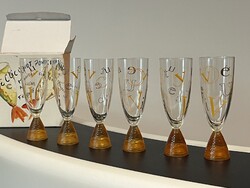 CHAMPAGNE CLUB - Veuve Clicquot “Alphabet” Kristály pezsgő pohár készlet (6 db) – 1990