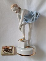 Ritka szovjet / orosz Dulevo / Duljevo balerina, táncos nő porcelán figura