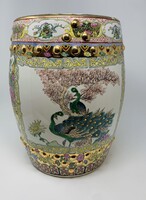 Gazdagon díszített páva, virág motívumos kínai porcelán zsámoly, ülőke- kisasztal (36cm) RG