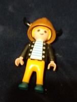 90-es évekbeli (talpán 1995-ös jelzésű) Playmobil viking