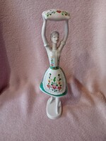 2610/1 Hollóházi porcelán párnás lány figura