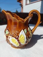MAJOLIKA BUTTERFLY JUG