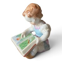 Ritka Herendi porcelán kislány figura