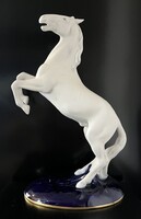 Ritka ! Nagyon szép és nagyméretű Royal Dux ágaskodó porcelán ló szobor !