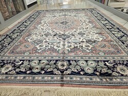 Dreamy Animal Motif 200x290 Iranian Cotton Silk Persian Rug M40