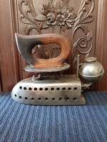 Rare Cast Iron Iron from the Past, Working