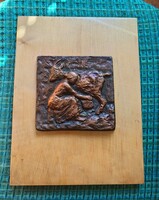 Takács Erzsébet "Kecskét fejő lány" bronz relief