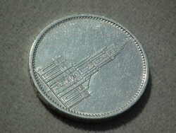Németország, horogkeresztes ezüst birodalmi 5 Márka (Reichsmark), templomos, 1934 F