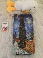 Művészet a zsebedben: Van Gogh „Út ciprusszal és csillaggal” dombornyomott pénztárca!