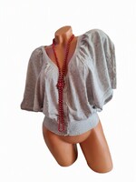 Divatos Világos Szürke Felső. Méret: XL – 2 XL Kód: FELR 174