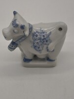 Őry Ferenc Zsolnay Boci, Tehén porcelán figura