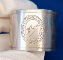 Art deco, Dianás ,ezüst /800 finomságú/,mesterjegyes szalvétagyűrű.  30 g
