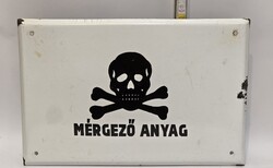 Mérgező anyag, régi zománctábla