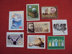 Magyar postatiszta bélyegek blokkok névértéken eladók-He-31