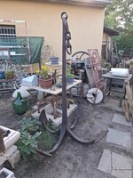 Kovácsoltvas horgony,vasmacska