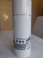 Porcelán váza a repülés kedvelőinek. Gyűjtői darab