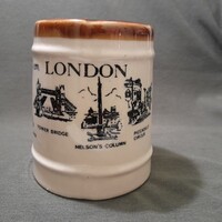 London- porcelán bögre.