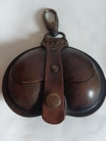 A true Retro pear - pumpkin key holder hand-stitched